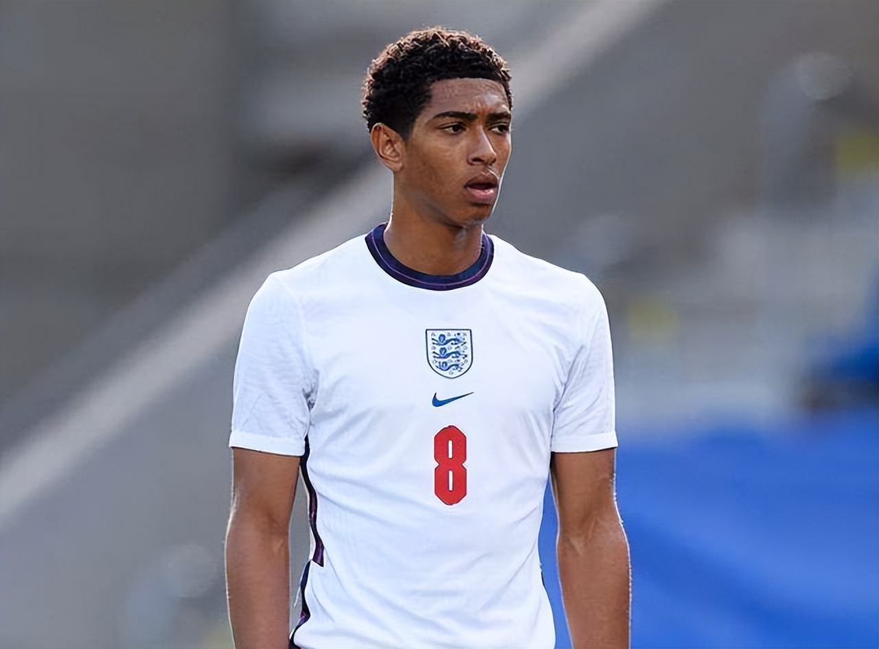 范佩西：瓜迪奥拉训练课让我醍醐灌顶；考教练证书两次没过