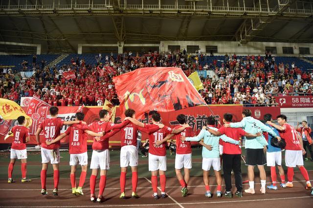 CBA：广东男篮加时险胜北京首钢