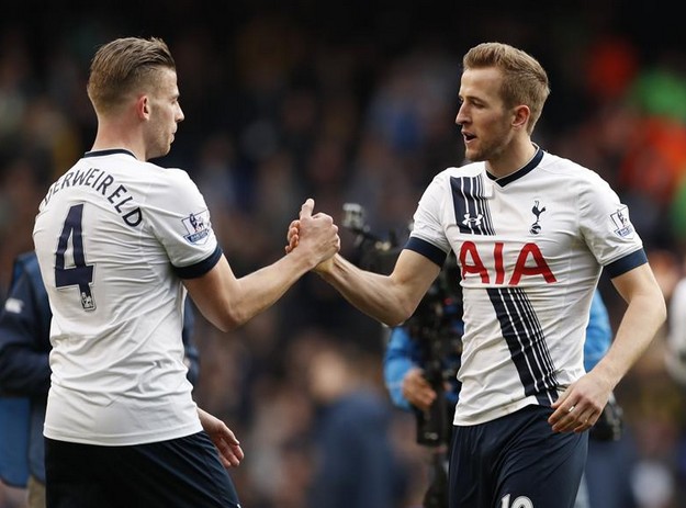 40岁后单场25+5+5场次詹姆斯达16次，历史断档第一