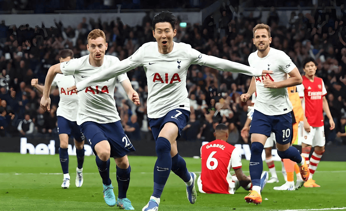 萨拉维亚：姆巴佩会成为历史最佳之一；梅西是独一无二的存在