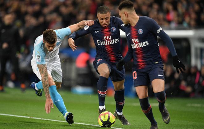 自2019年12月以来，皇马首次单赛季遭遇西甲三连平（皇马自2019年12月后首现单季西甲三连平）