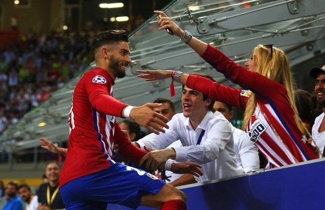 索尔斯克亚：02年欧冠半决赛我错失绝佳机会，基恩见我就提它