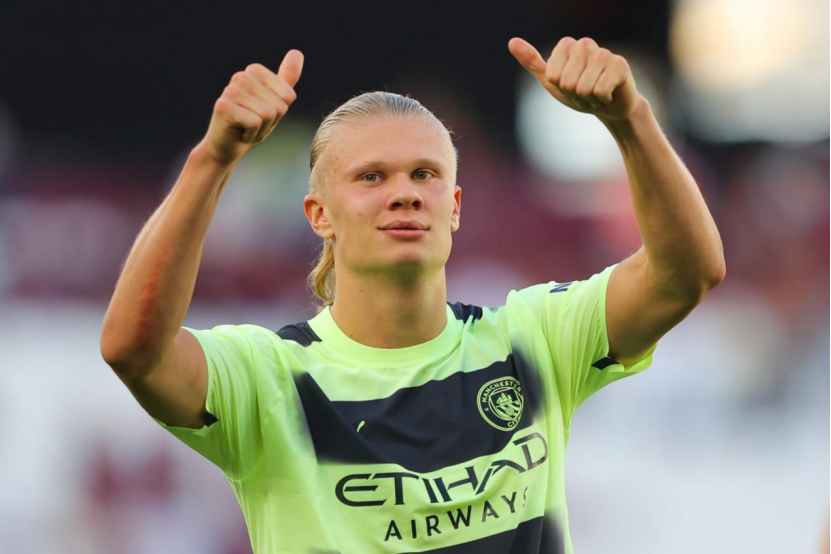 汉诺威96队长拍卖球衣支持罕见病研究，其父曾因该病去世（汉诺威96队长拍卖球衣为罕见病研究筹款，其父曾因该病离世）