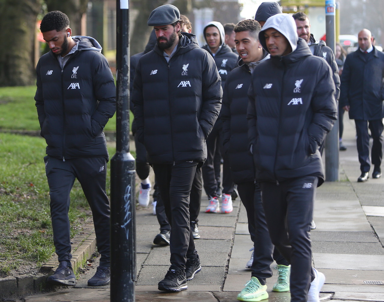 TA：如果维尔贝克继续保持出色状态，他可以担任凯恩的替补